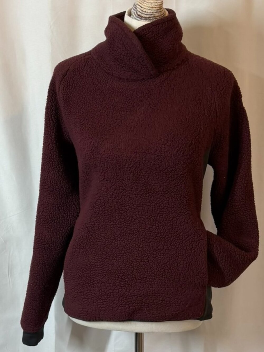 Helly Hansen Sherpa Fleece Pullover Top